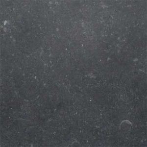 Lees meer over het artikel Natuursteen onderhoud Rotterdam – renovatie hardsteen vloer