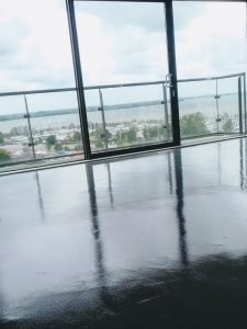 Microcement vloer appartement Almere