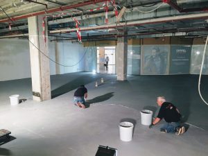Lees meer over het artikel Microcement vloer Open32 Eindhoven