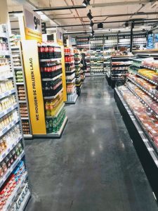 Lees meer over het artikel Betonvloer polijsten Jumbo Den Bosch