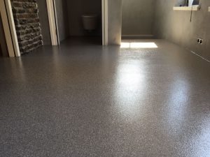 Lees meer over het artikel Troffelvloer gieten in badkamer en toilet Loenen a/d Vecht