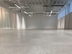 Lees meer over het artikel Verregende betonvloer polijsten Rotterdam