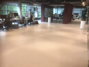 Lees meer over het artikel Nieuwe kantoorvloer in Amsterdam