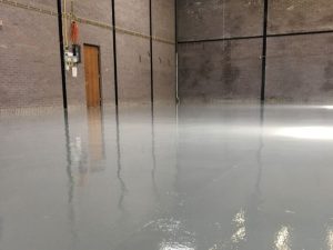 Lees meer over het artikel Industriële coatingvloer: goedkoop en ijzersterk vloersysteem