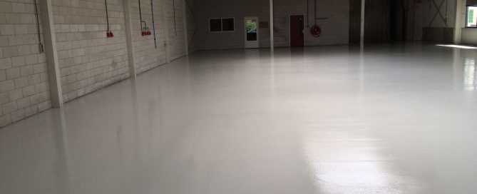 Beschadigde gietvloer