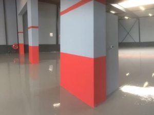 Lees meer over het artikel Industriële epoxy coatingvloer – geschikt voor zware belasting