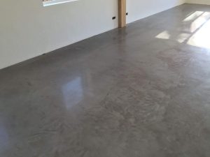 Lees meer over het artikel Betonvloer storten, polijsten en impregneren woonboerderij Culemborg
