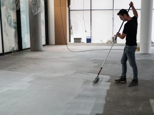 Lees meer over het artikel Unieke vloer: microcementvloer voor Open 32 Utrecht