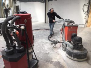 Lees meer over het artikel Industriële epoxy gietvloer Rotterdam