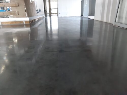 Glanzende vloer zonder lak: gepolijste betonvloer Gorinchem