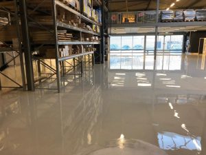 Lees meer over het artikel Sterke epoxy gietvloer realiseren