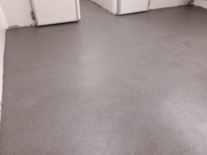 Lees meer over het artikel Keukenvloer (horeca) Surinaams afhaalrestaurant Amsterdam