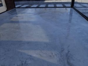 Lees meer over het artikel Betonvloer schuren, polijsten en impregneren