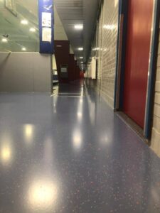 Lees meer over het artikel Sportcomplex Amsterdam krijgt nieuwe PU-gietvloer