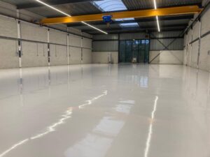 Lees meer over het artikel Grote vloerrenovatie fabrieksvloer Wassenaar