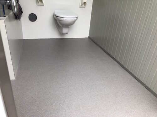 Sanitaire vloer strandpaviljoen renoveren