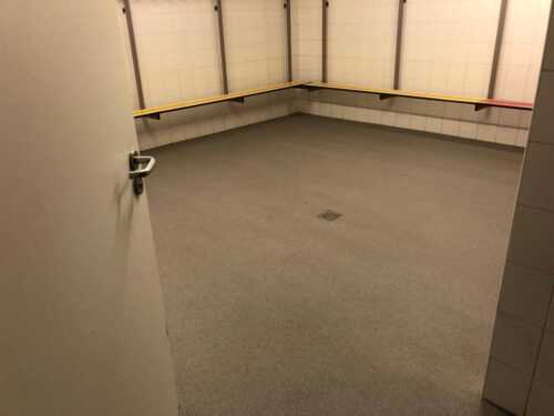 Nieuwe kleedkamervloer bij sportclub in Culemborg
