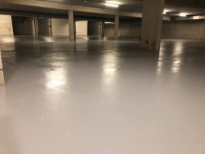 Lees meer over het artikel Antislipvloer parkeergarage Hilversum