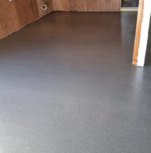 Lees meer over het artikel Particuliere garagevloer Brakel renoveren