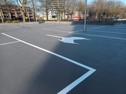 Parkeerdek Eindhoven in drie dagen renoveren