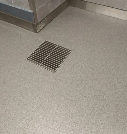 Nieuwe vloer horecakeuken McDonald’s Zaandam