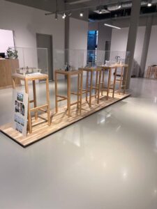 Lees meer over het artikel Naadloze PU gietvloer voor school in Utrecht