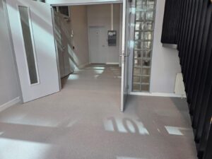 Lees meer over het artikel PMMA-vloer in kantoorgebouw Amsterdam